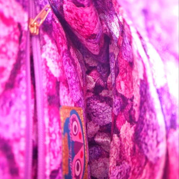 Sparkling floral metallic messenger bag - Picture 10 of 16